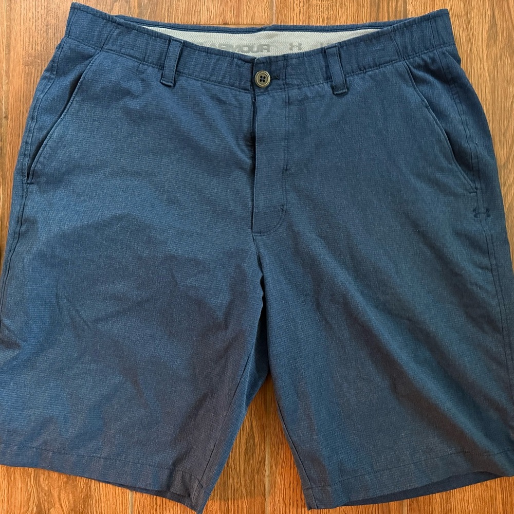 Under Armour Navy Men's Flat Front Performance Shorts - 38 - 10” inseam